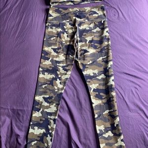 ZYIA ACTIVE Reflective Camo Leggings